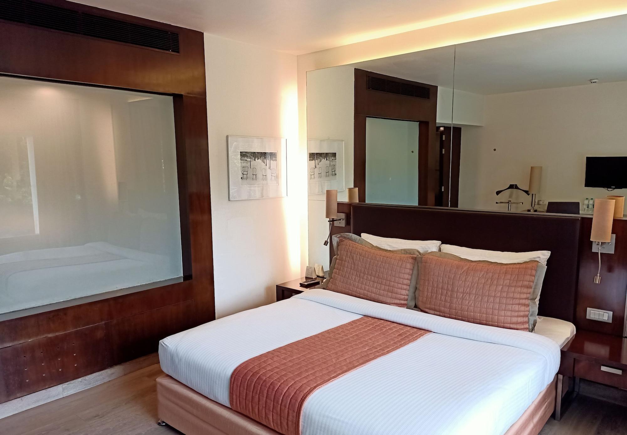 St Laurn Koregaon Park Pune Exterior foto